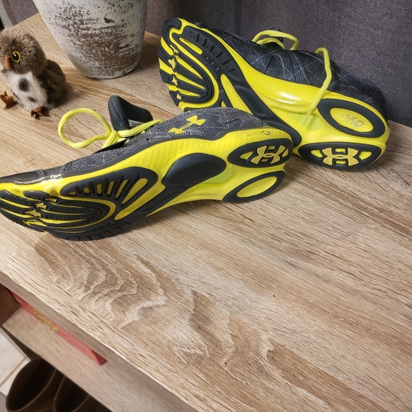 Mens or womens size 10 underarms tennis shoes - Picture 6 of 7